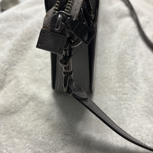 Grey leather coach crossbody - Picture 5 of 7
